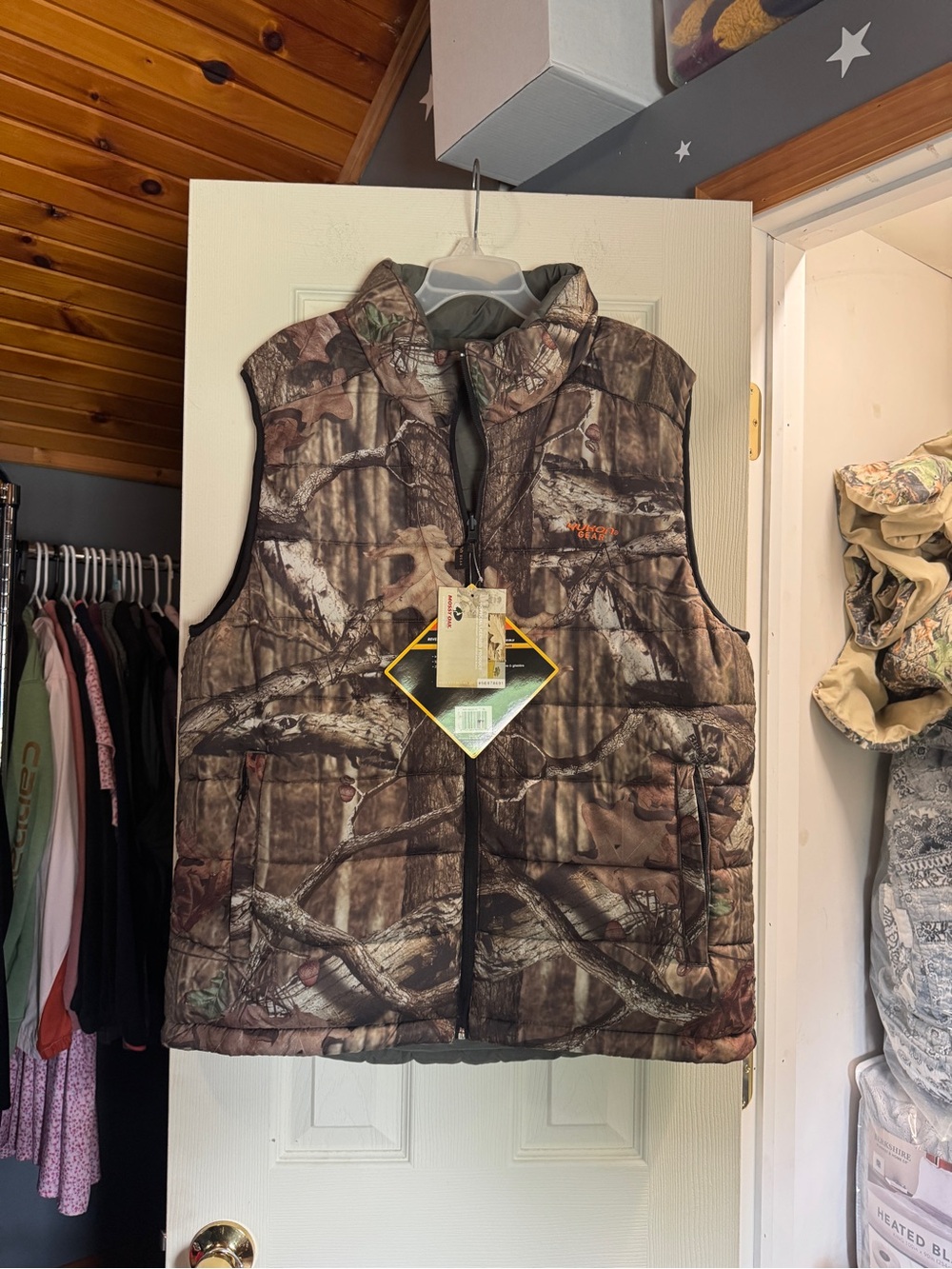 Women's Realtree Camo Insulated Puffer Vest - Brown Camo